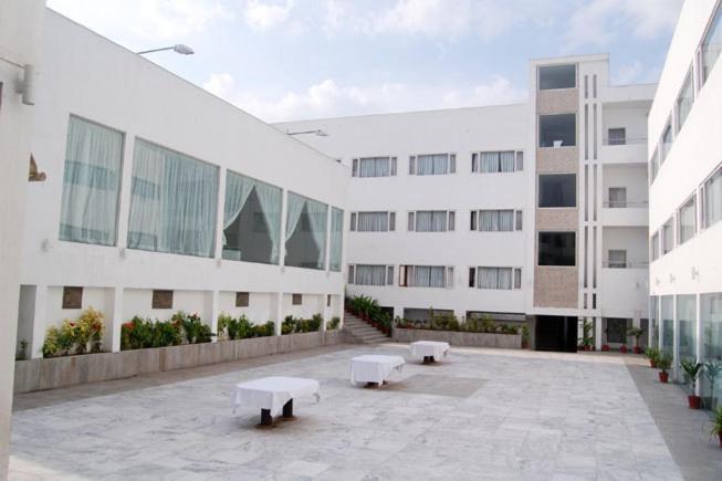 Alka Hotel Udaipur Exterior photo
